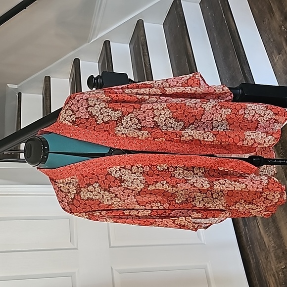 BOG COLLECTIVE lightweight cardigan,100% polyester, size M/L NWOT - Picture 1 of 3